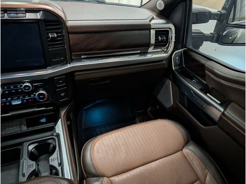 Used 2024 Ford F250 King Ranch w/ Chrome Package AWD/4WD image 14