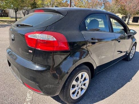 Used 2013 Kia Rio LX w/ PWR Pkg image 8
