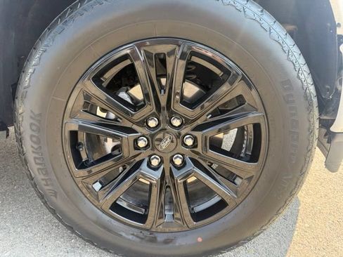 Used 2025 Ford F150 Platinum w/ Equipment Group 702A High AWD/4WD image 11