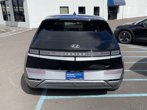 Certified 2023 Hyundai Ioniq 5 Limited AWD/4WD image 4