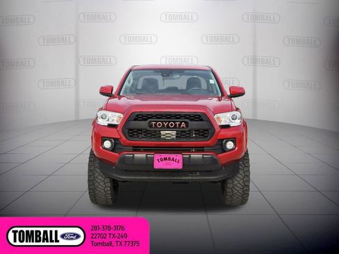 Used 2021 Toyota Tacoma SR5 image 2