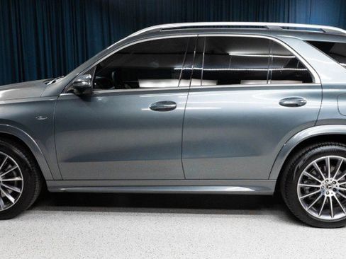 Certified 2025 Mercedes-Benz GLE 450e 4MATIC image 8