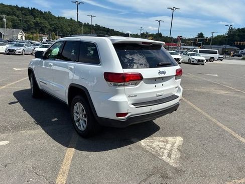 Used 2021 Jeep Grand Cherokee Laredo AWD/4WD image 5