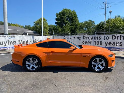 Used 2020 Ford Mustang GT Premium w/ GT Performance Package RWD image 2