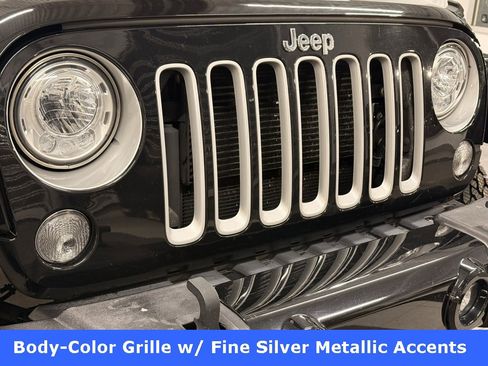 Certified 2017 Jeep Wrangler Unlimited Sahara w/ Connectivity Group image 10