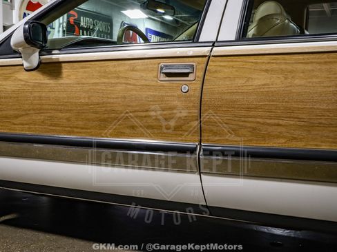 Used 1992 Buick Roadmaster Estate image 32