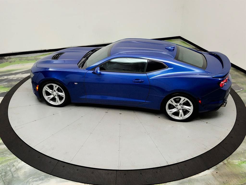 Used 2019 Chevrolet Camaro SS RWD image 36