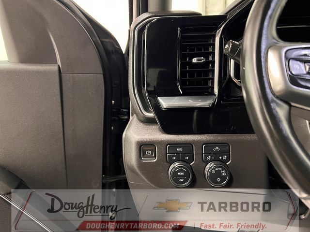 Used 2023 Chevrolet Silverado 1500 LT AWD/4WD image 27