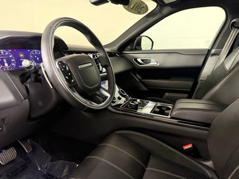 Used 2019 Land Rover Range Rover Velar R-Dynamic SE AWD/4WD image 16