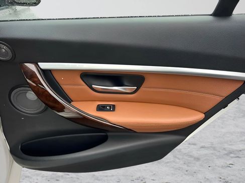 Used 2016 BMW 340i Sedan image 27