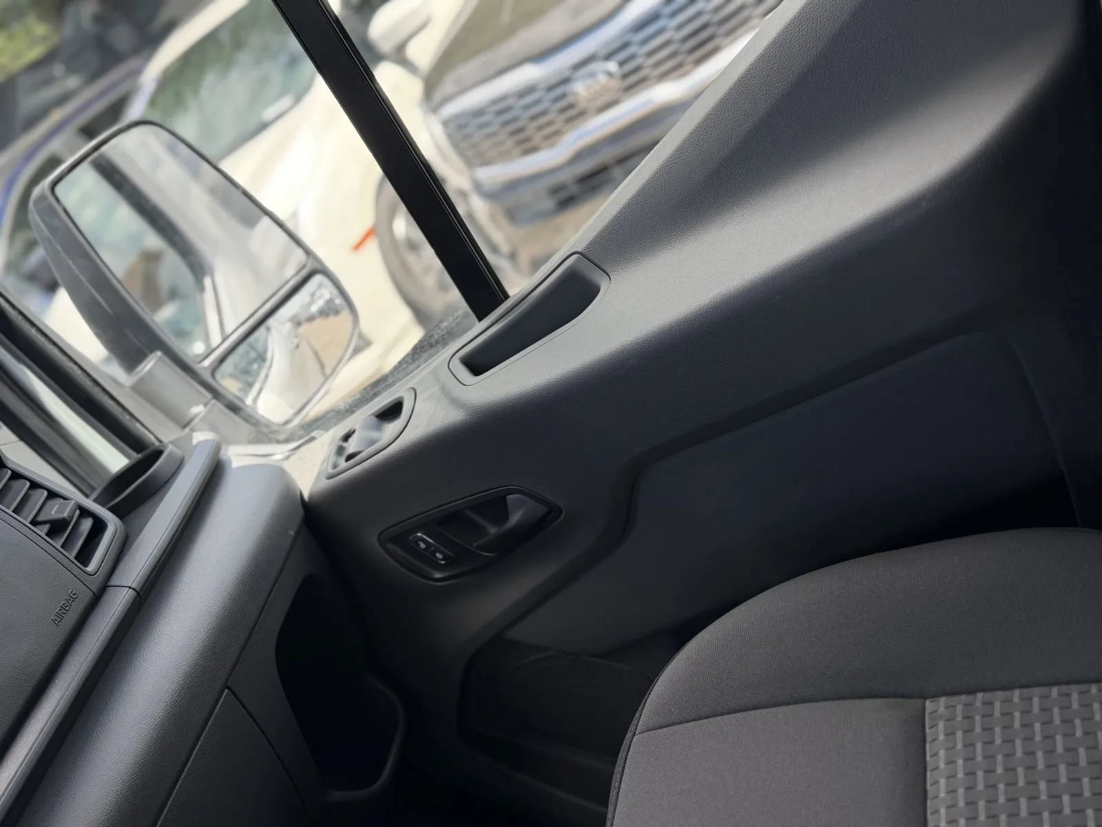 Used 2024 Ford Transit 350 XLT AWD/4WD image 42
