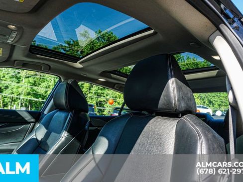 Used 2023 Nissan Maxima SL FWD image 18