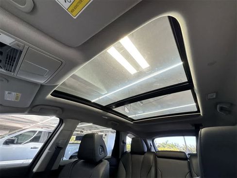 Certified 2024 Acura MDX FWD image 17