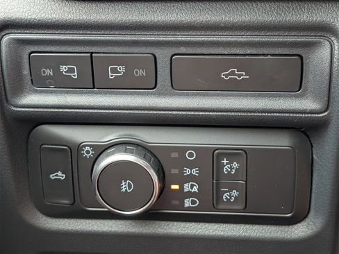 Used 2022 Ford F150 Lariat image 23