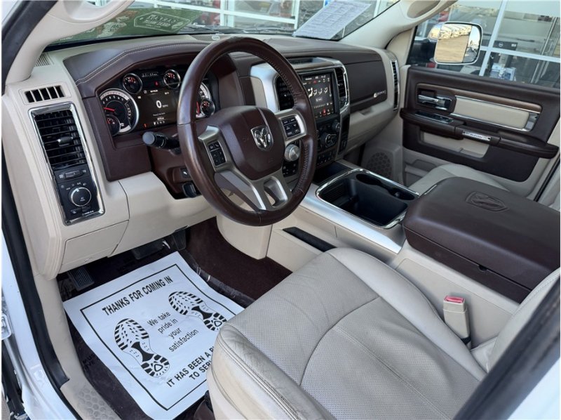 Used 2018 RAM 1500 Laramie w/ Convenience Group AWD/4WD image 18