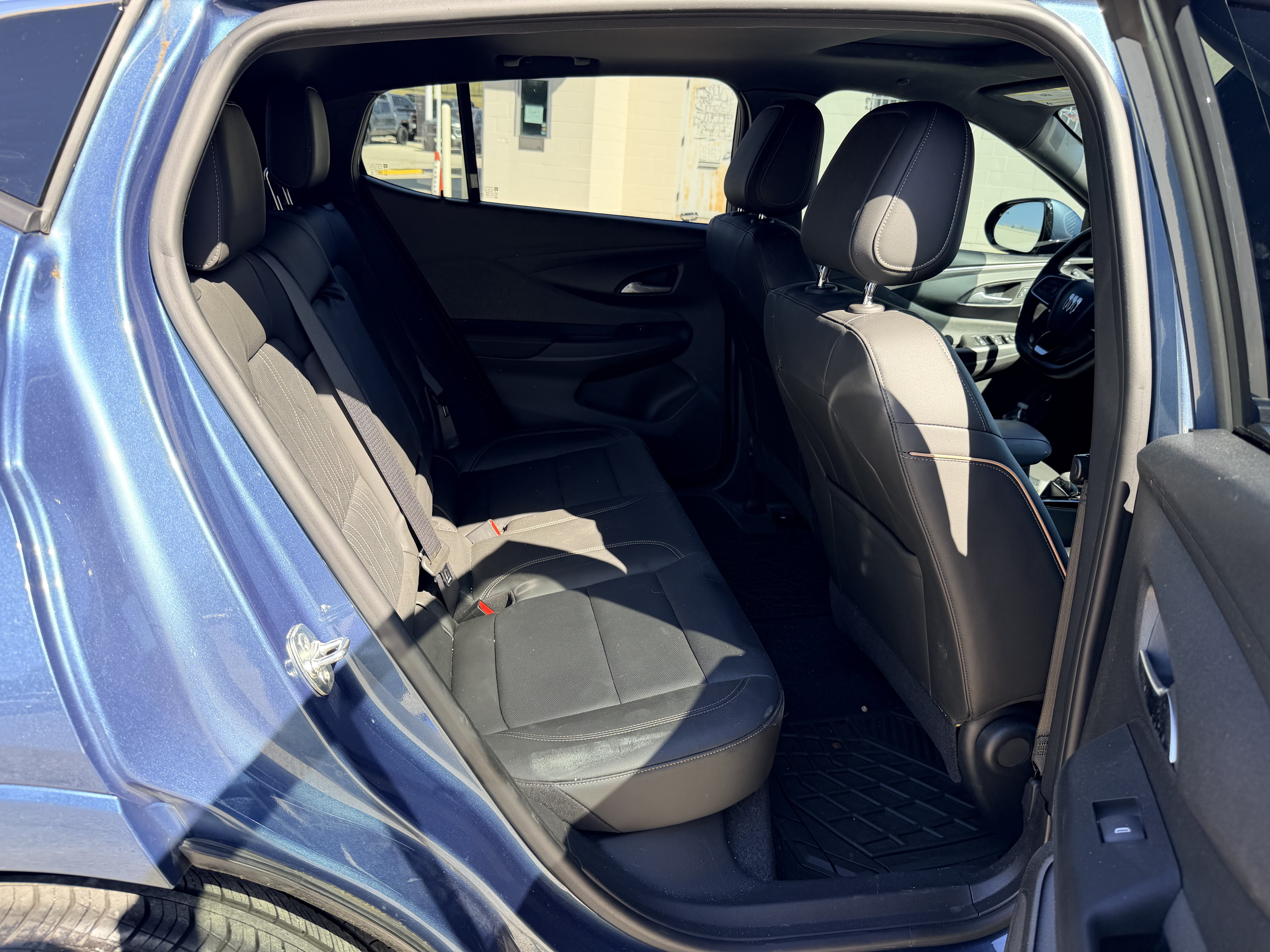 Used 2024 Buick Envista Avenir FWD image 9