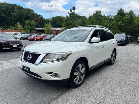 Used 2015 Nissan Pathfinder Platinum w/ Cargo Package AWD/4WD image 1