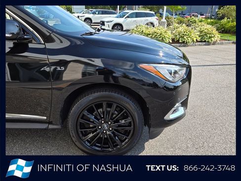 Certified 2017 INFINITI QX60 Luxe w/ Premium Plus Package AWD/4WD image 16