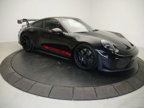 Certified 2025 Porsche 911 GT3 RWD image 9