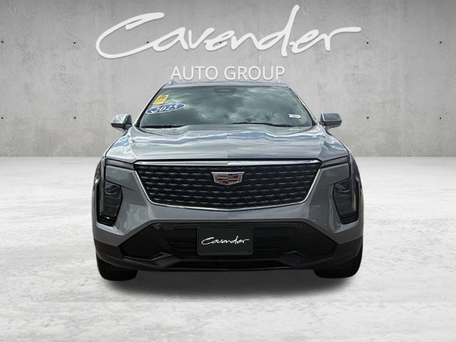 Used 2025 Cadillac XT4 Premium Luxury FWD image 18