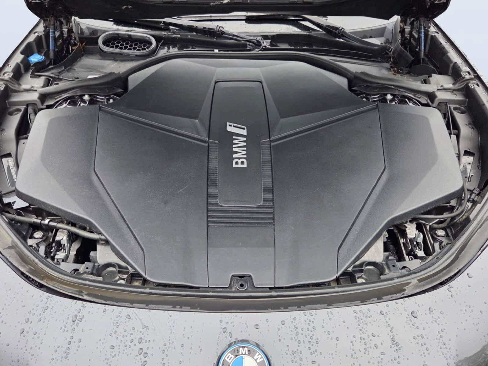 Used 2024 BMW i7 eDrive50 w/ Premium Package RWD image 20