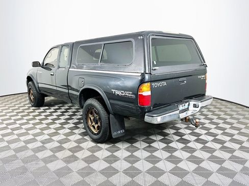 Used 1998 Toyota Tacoma 4x4 Xtracab V6 image 5