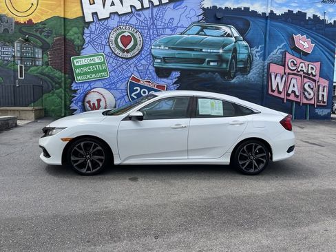 Used 2020 Honda Civic Sport image 2