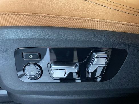 New 2026 BMW X5 xDrive40i image 9