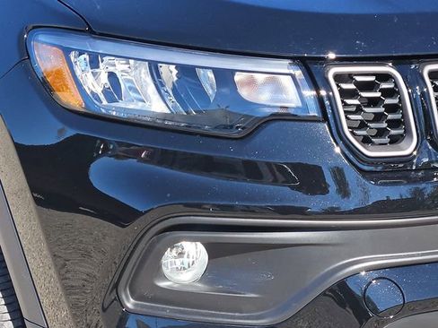 New 2026 Jeep Compass Latitude image 8