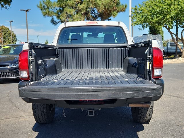 Used 2018 Toyota Tacoma SR RWD image 10