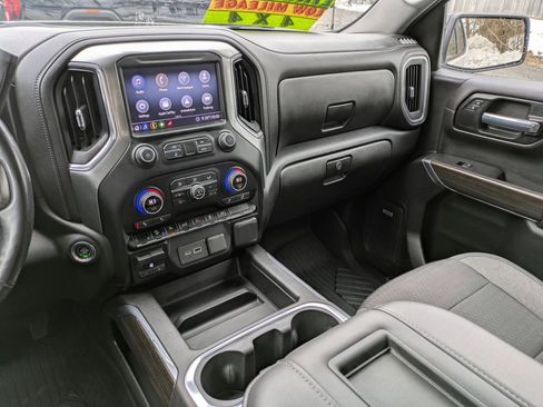 Used 2020 Chevrolet Silverado 1500 RST image 20