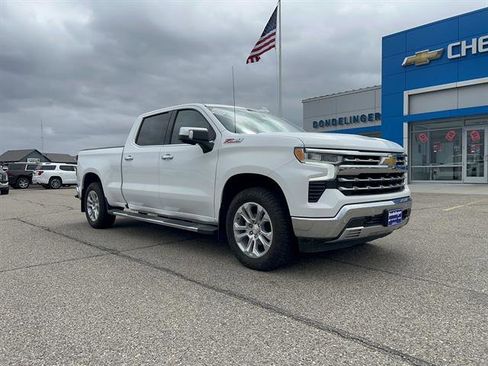 Used 2023 Chevrolet Silverado 1500 LTZ AWD/4WD image 9