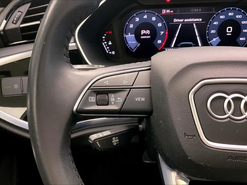 Used 2020 Audi Q3 2.0T Premium w/ Convenience Package AWD/4WD image 24