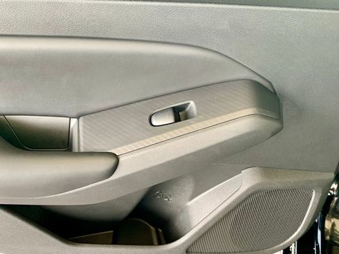 Used 2023 Nissan Altima 2.5 S FWD image 19