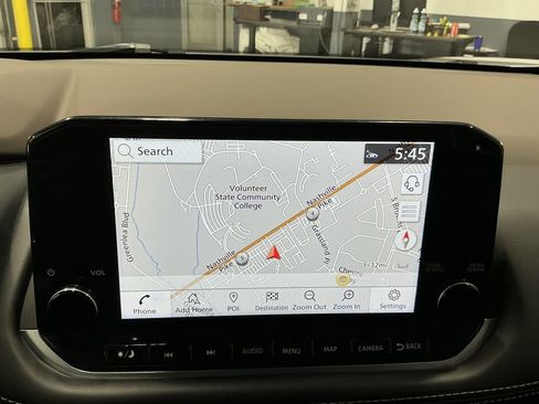 Used 2023 Nissan Rogue SL w/ SL Premium Package image 8