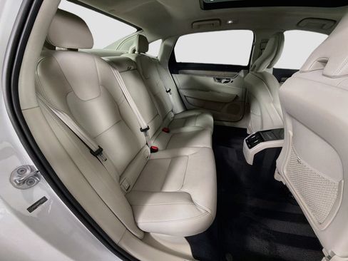 Certified 2023 Volvo S90 B6 Plus AWD/4WD image 30
