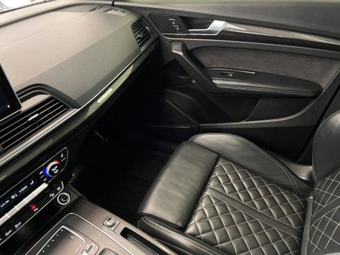 Used 2018 Audi SQ5 Premium Plus AWD/4WD image 23