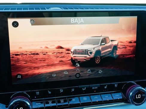 Used 2024 GMC Canyon AT4X w/ AT4X AEV Edition image 36