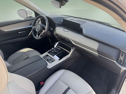 Used 2024 MAZDA CX-90 Plug-In Hybrid w/ Preferred image 23