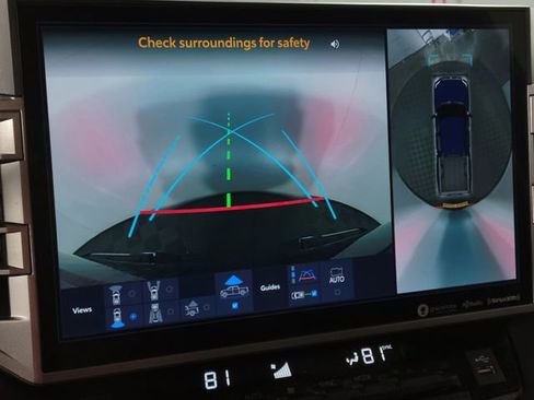 Used 2023 Toyota Tundra Limited image 18