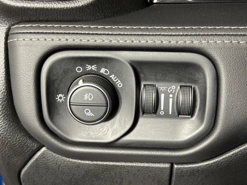 Certified 2024 RAM 2500 Limited AWD/4WD image 22