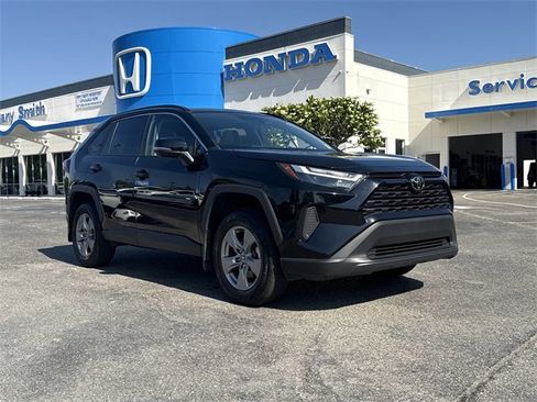 Used 2024 Toyota RAV4 XLE image 2