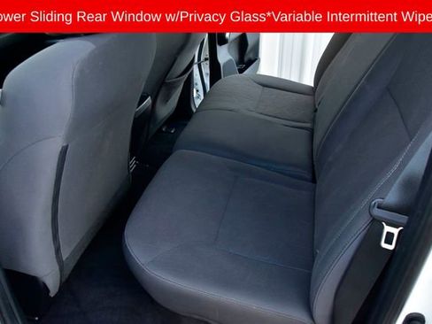 Used 2018 Toyota Tacoma TRD Off-Road image 15