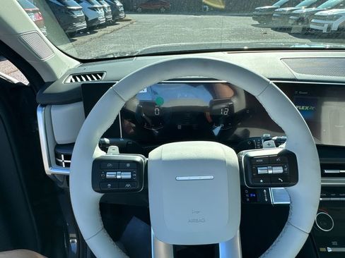 New 2026 Hyundai Santa Fe SE image 17