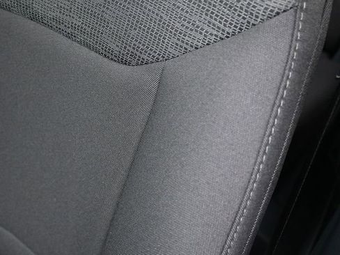 New 2025 Ford Maverick XL image 14