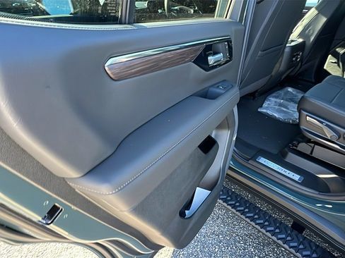 New 2026 Chevrolet Tahoe Z71 w/ Comfort Package image 17