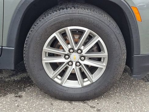 Used 2023 Chevrolet Traverse LT w/ LPO, Floor Liner Package AWD/4WD image 27