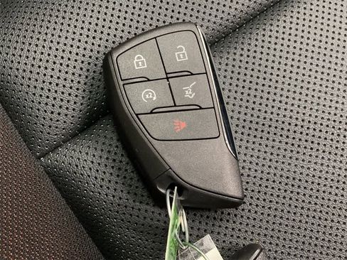 Used 2024 Chevrolet Equinox EV RS image 30