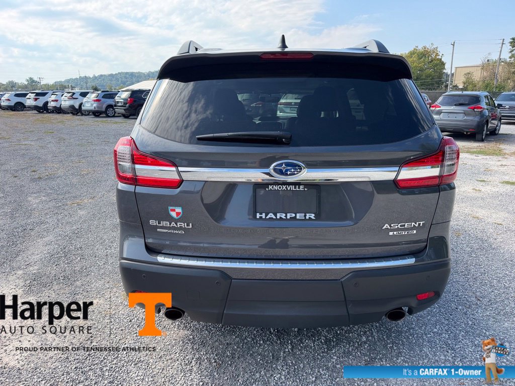 Used 2022 Subaru Ascent Limited w/ Technology Package AWD/4WD image 4