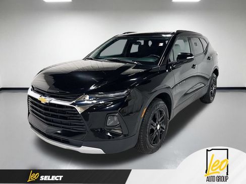 Used 2020 Chevrolet Blazer LT FWD image 1
